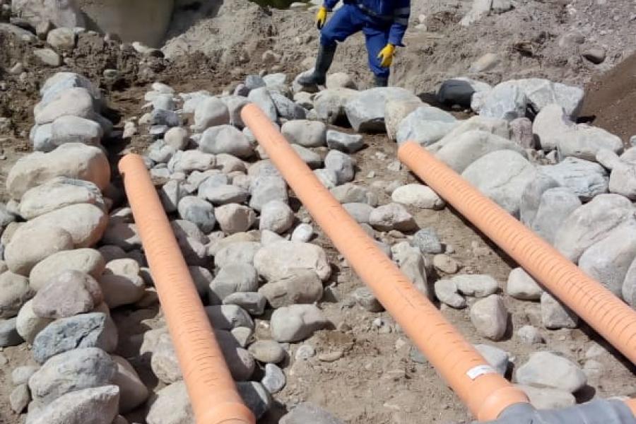 Por un día más servicio de agua potable será restringido en el sector de los ángeles y estuquiña por daños en la captación de ollería